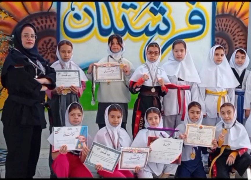 کسب رتبه در مسابقات تکواندو
